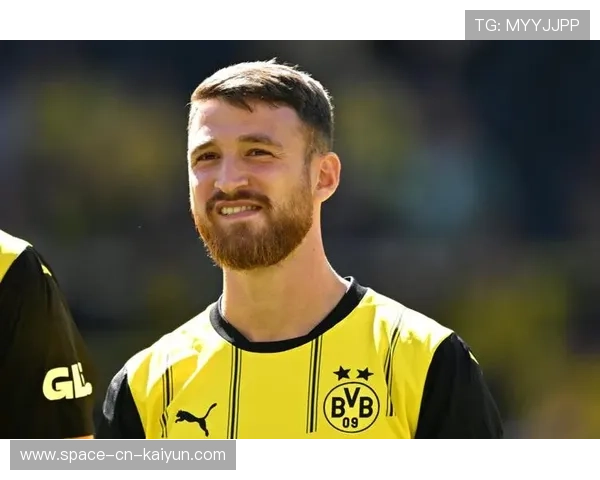 多特厄兹詹禁区爆射得分震撼全场 多特厄兹詹禁区爆射得分震撼全场